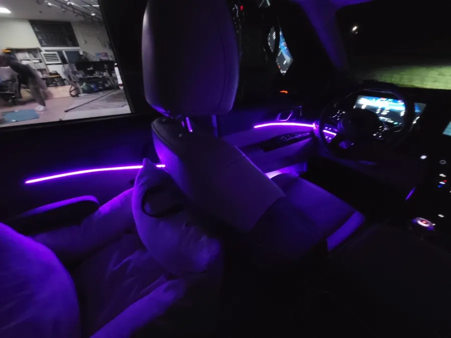 Kia Carnival Ambient Lighting Review - Enhanced Interior LED Mood photo 30