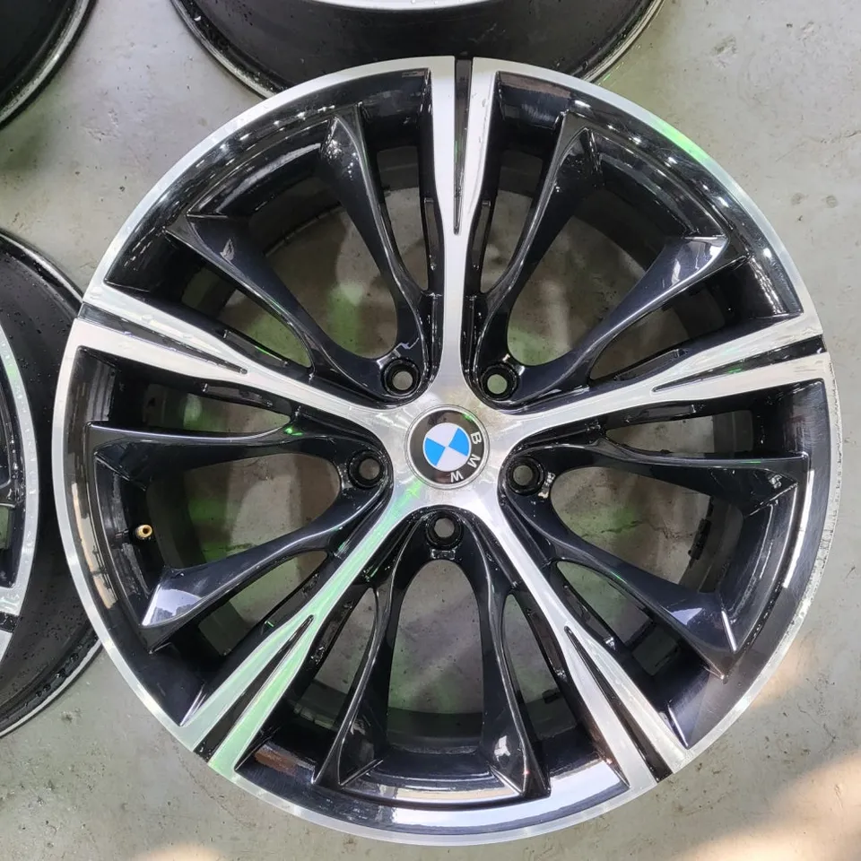 BMW 4 Series Tire Replacement Review — Glossy Wheel Refinish photo 3