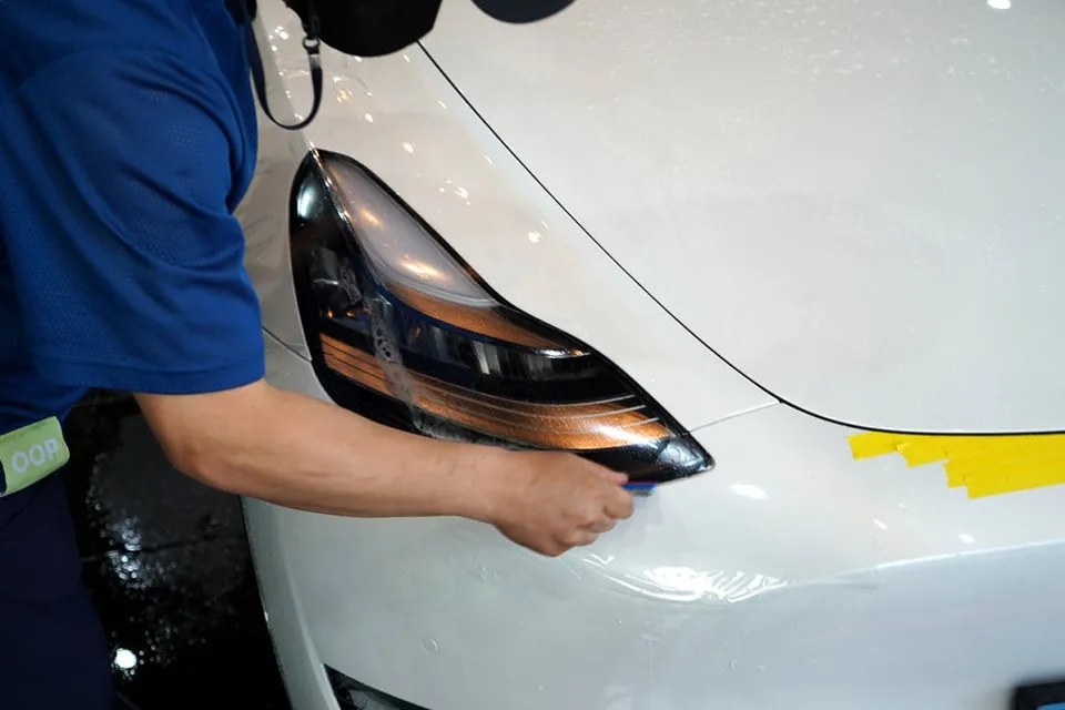 Tesla Model YのPPF施工事例|費用目安と仕上がり 施工写真 2-2