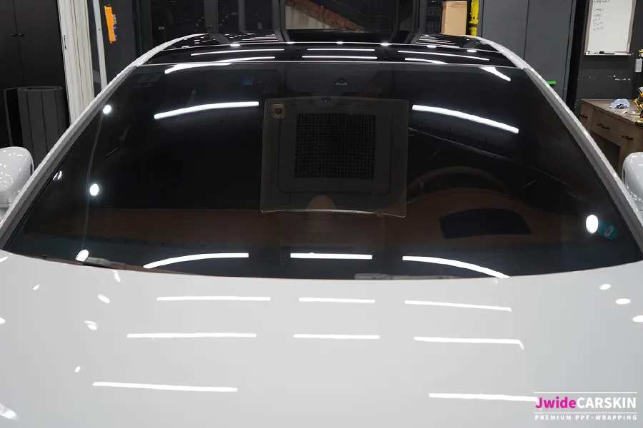 Porsche PanameraのPPF施工事例 施工写真 2