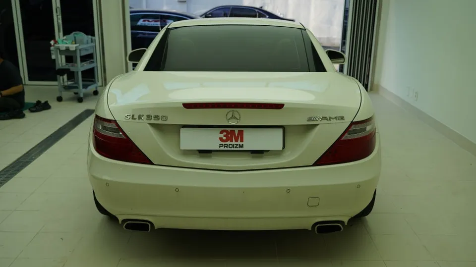 Mercedes-Benz SLK vinyl wrap - Mercedes-Benz SLK Vinyl Wrap Review - Arctic Grey photo 4