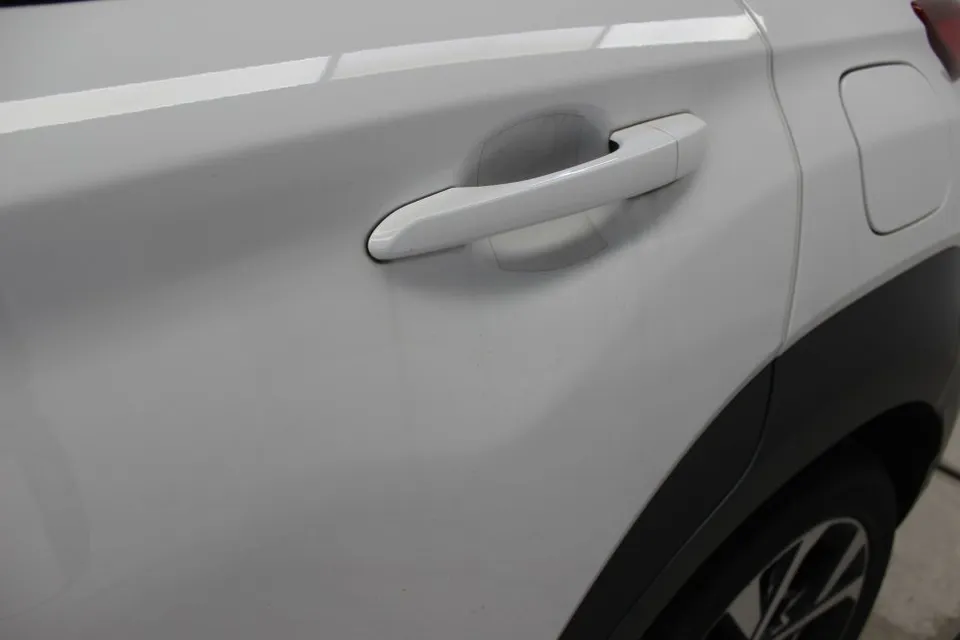 Hyundai Konaのガラスコーティング事例 施工写真 6