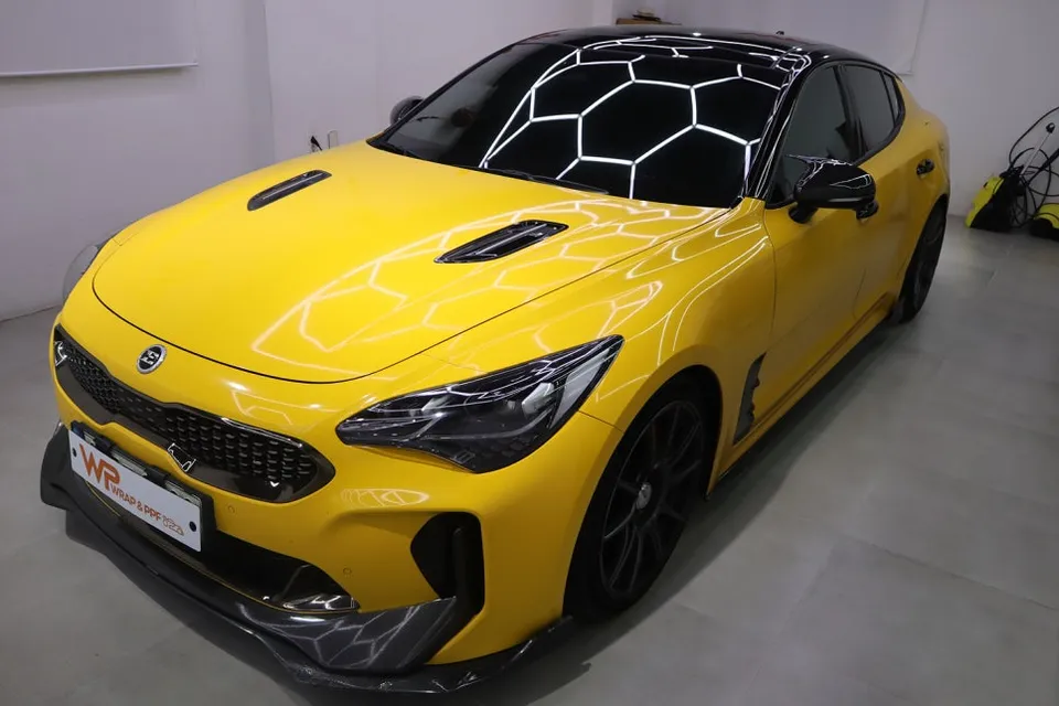 Kia Stinger vinyl wrap - Kia Stinger Vinyl Wrap Removal: Cost & Time Guide photo 4