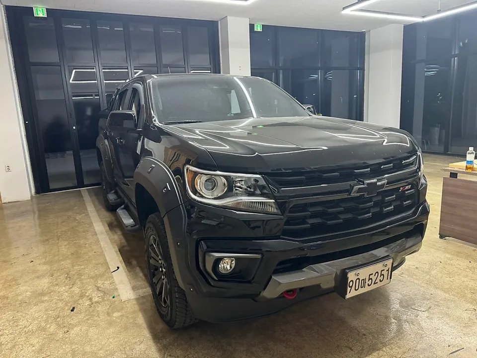 Chevrolet Colorado ambient lighting installation result
