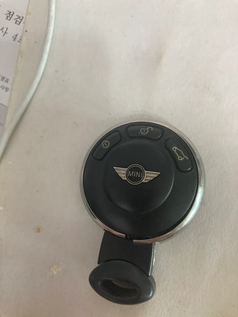 MINI Countryman oem options installation result