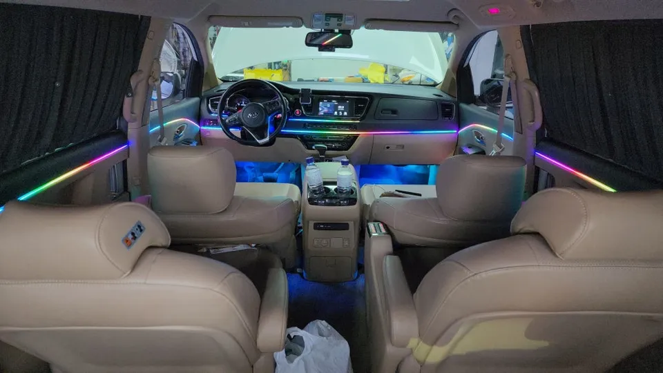 Kia Carnival YP ambient lighting installation result
