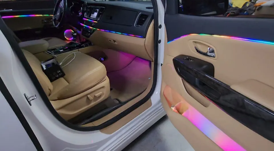Kia Carnival YP ambient lighting - Kia Carnival YP Ambient Lighting Review: Before & After photo 3