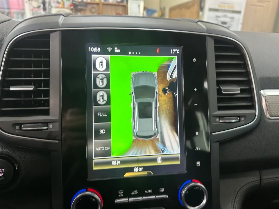 Renault QM6 surround view camera - Renault QM6 Surround View Camera Repair - Green Screen Fix photo 3