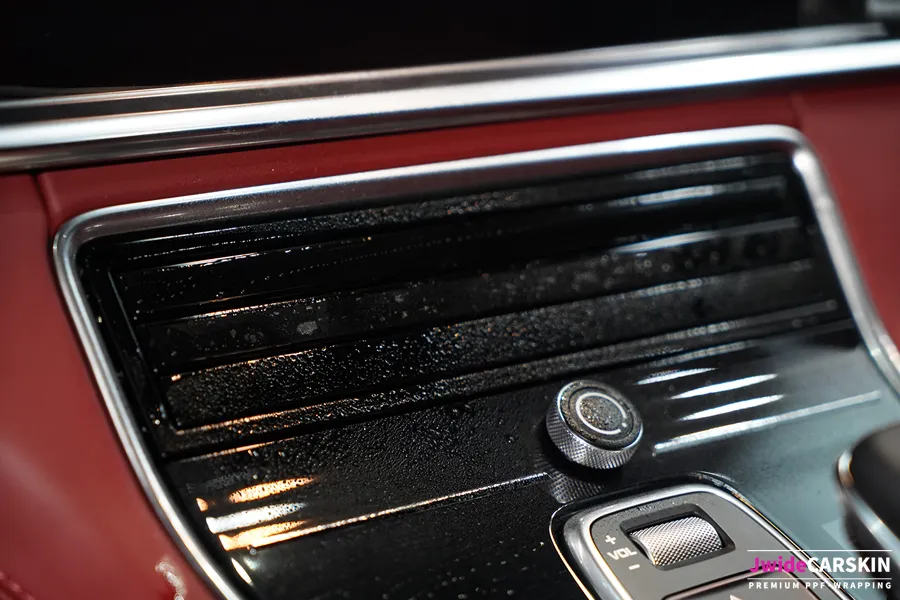 Porsche Panamera ppf - Porsche Panamera PPF Review: Preserving Interior Luxury photo 5