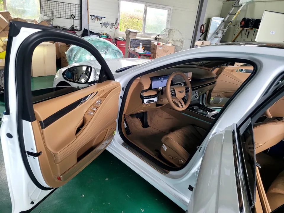 Genesis G80 oem options - Genesis G80 Oem Options Installation Review — Cost photo 3