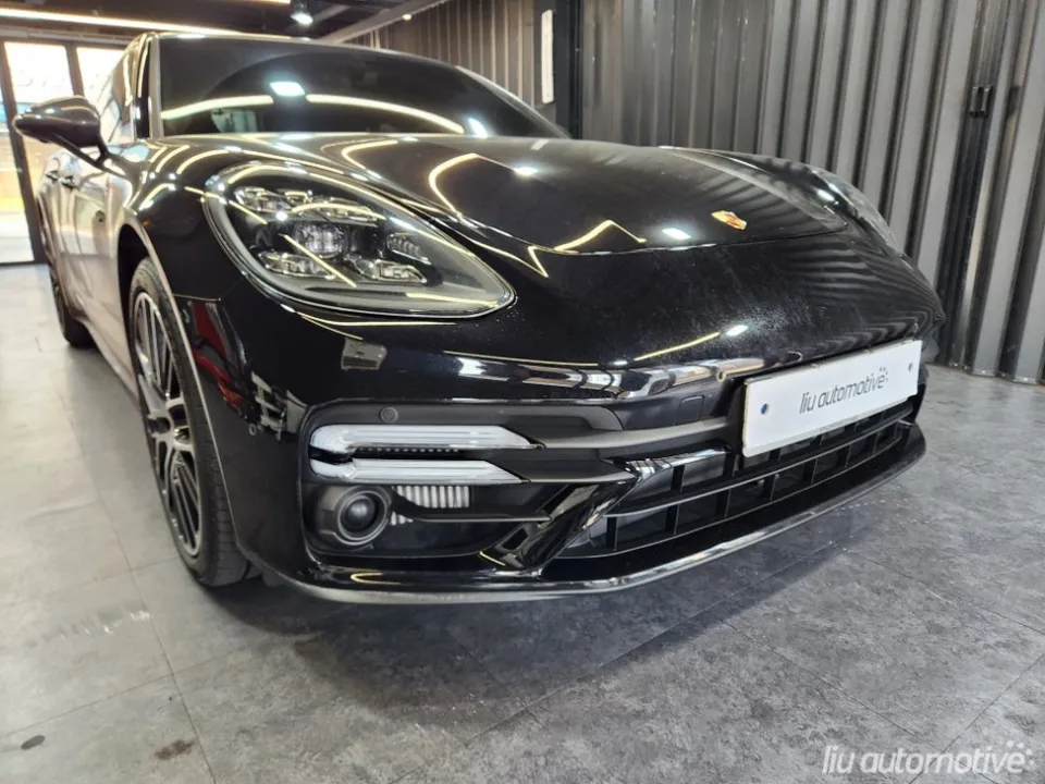 Porsche Panamera Custom Steering Wheel Upgrade Review photo 2