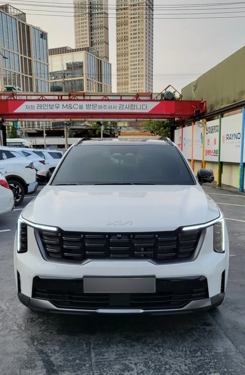Kia Sorentoのカーフィルム施工事例｜費用目安・仕上がり 施工写真 5