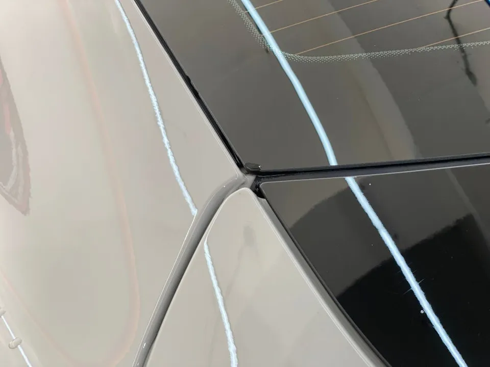 Porsche Taycan PPF施工事例|費用目安と仕上がり 施工写真 2-2