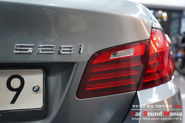 BMW 5 Series Dash Cam Installation Review photo 2