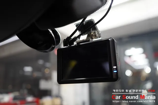 BMW 5 Series dash cam - BMW 5 Series Dash Cam Installation Review photo 3