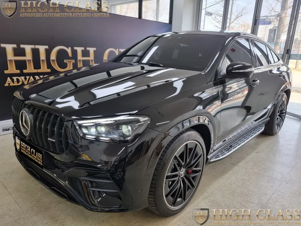 Mercedes-Benz GLE ambient lighting installation result