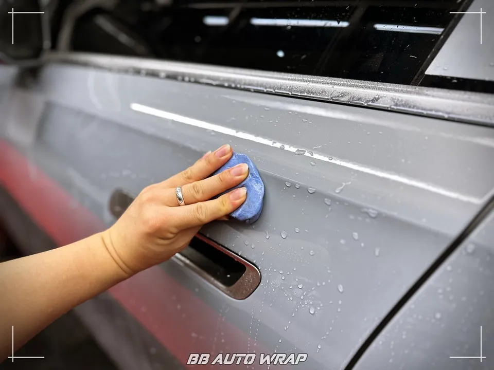 BMW 7 Seriesのガラスコーティング事例|費用目安・仕上がり 施工写真 3-3