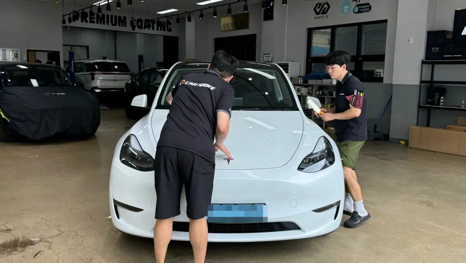 Tesla Model Y new car package - Tesla Model Y New Car Protection Package Review photo 3