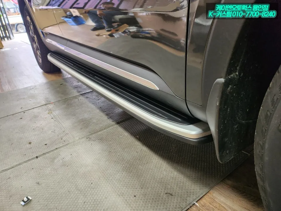 Kia Sorento MQ4 body kit - Kia Sorento MQ4 Side Steps Installation Review photo 5