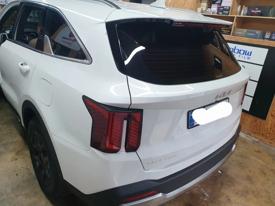 Kia Sorento MQ4 seat ventilation installation result