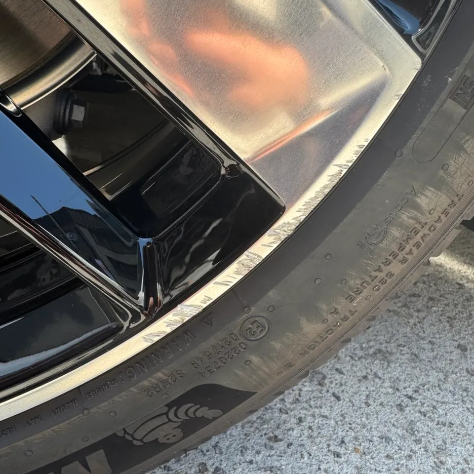 Volvo Polestar 4 wheel repair - Volvo Polestar 4 Wheel Repair Review: Flawless Restoration photo 4