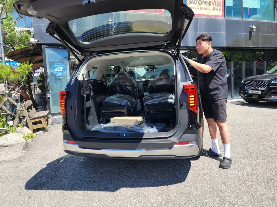 Kia Carnival KA4 new car package - Kia Carnival KA4 New Car Protection Package Review photo 5