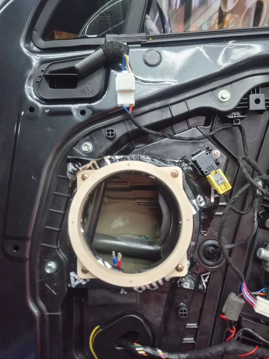 Hyundai Sonata DN8のカーオーディオ施工事例 施工写真 4-2