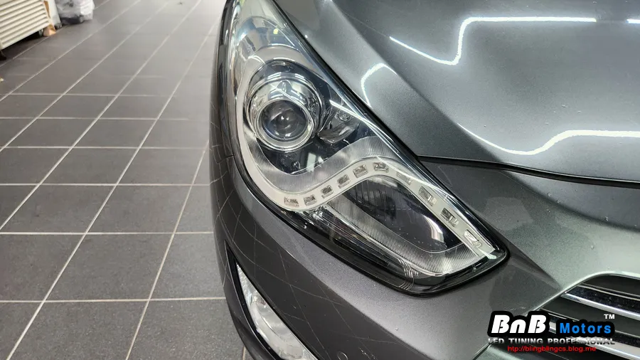Hyundai i40 lighting upgrade - Hyundai i40 Lighting Upgrade Review: Module Replacement photo 2