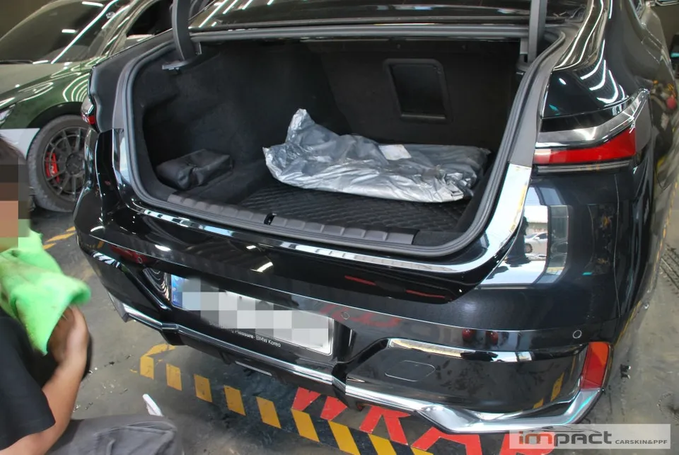 BMW i7のPPF施工事例｜費用目安と仕上がり 施工写真 2-2