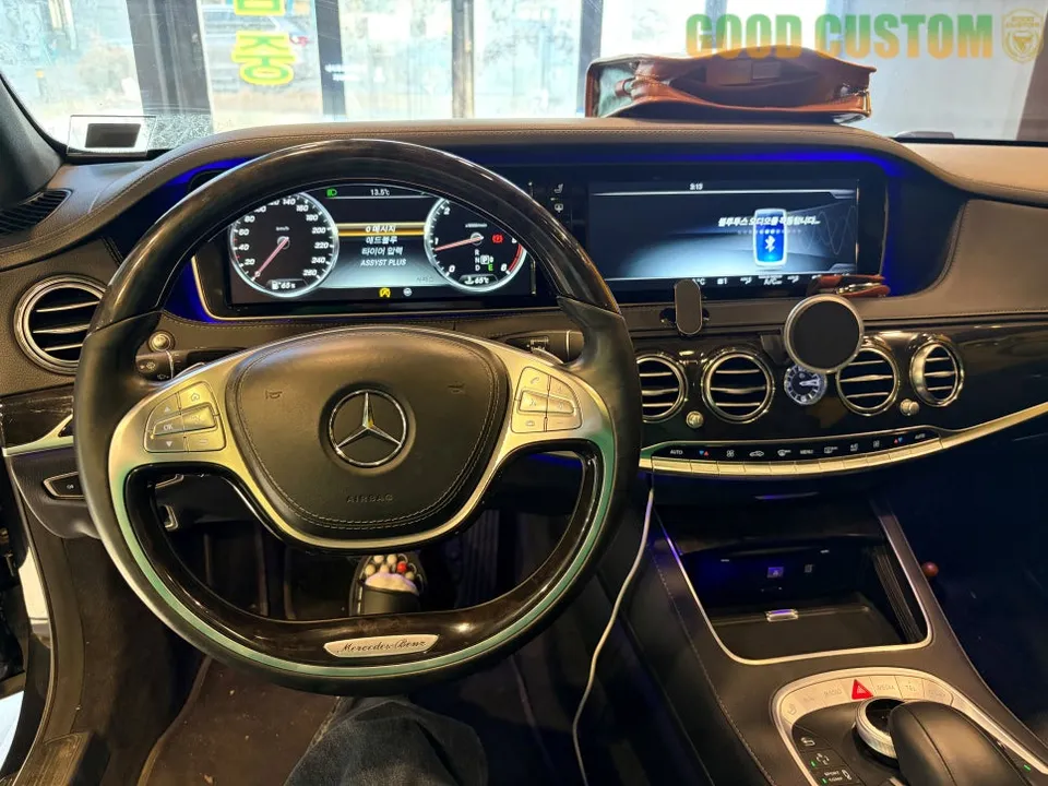 Mercedes-Benz S-Class other - Mercedes-Benz S-Class Other Car Service Review — Enhanced Driving photo 4