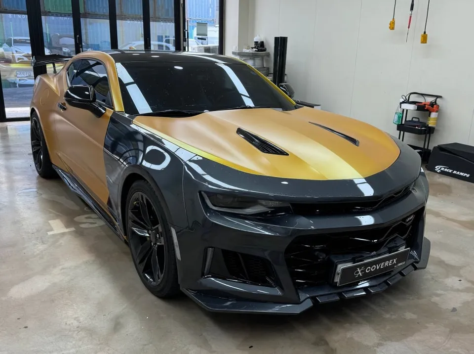 Chevrolet Camaroのカーラッピング事例 施工写真 3
