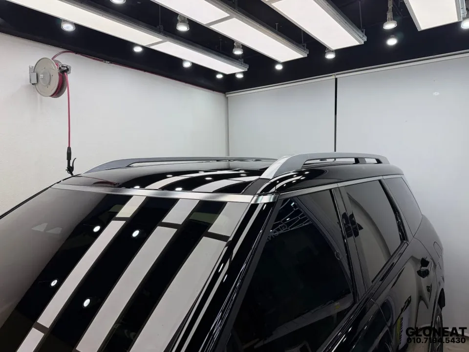 Hyundai Palisade LX3のカーラッピング事例|ブラックパッケージ 施工写真 2-3