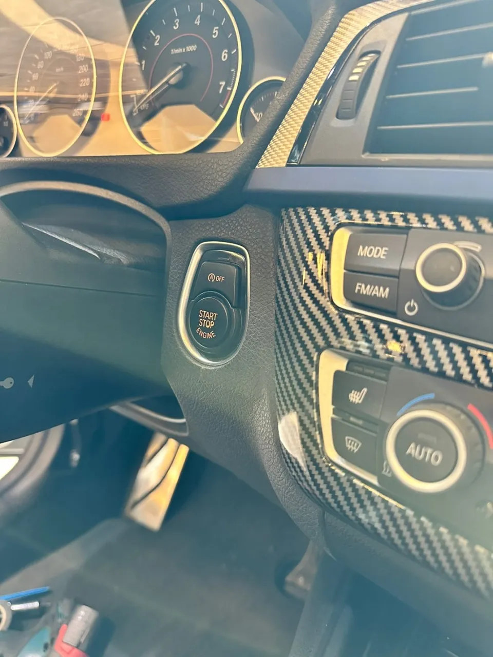 BMW 3 Series F30 steering wheel - BMW 3 Series F30 Steering Wheel Customization Review photo 3