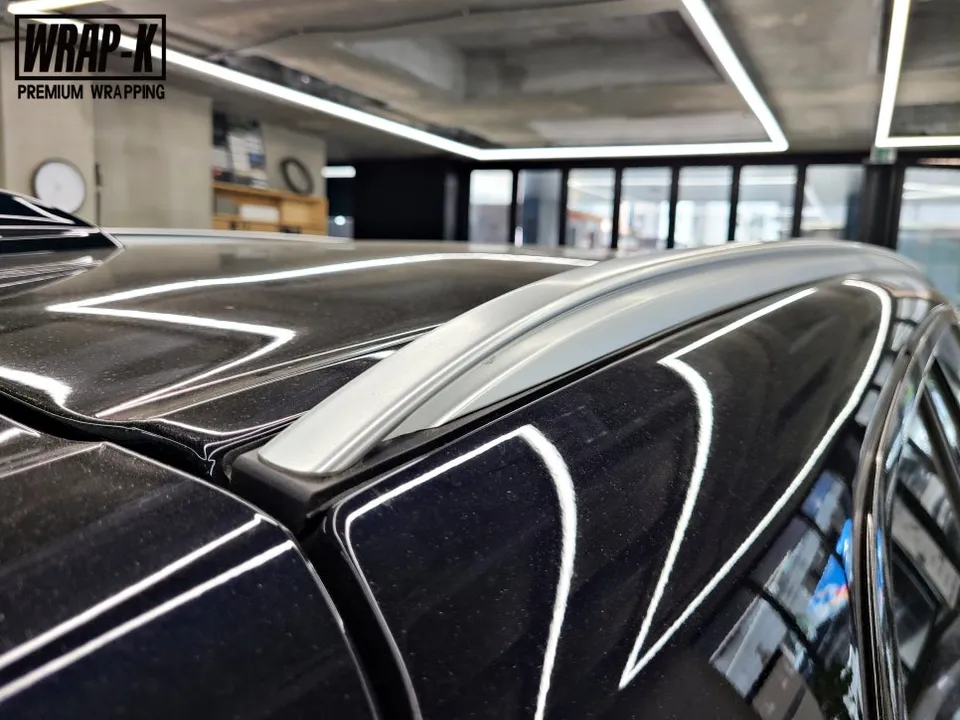 BMW X5のカーラッピング事例 施工写真 3-2