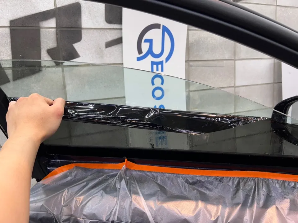 Kia Stingerのカーフィルム施工事例|費用目安・仕上がり 施工写真 2-2
