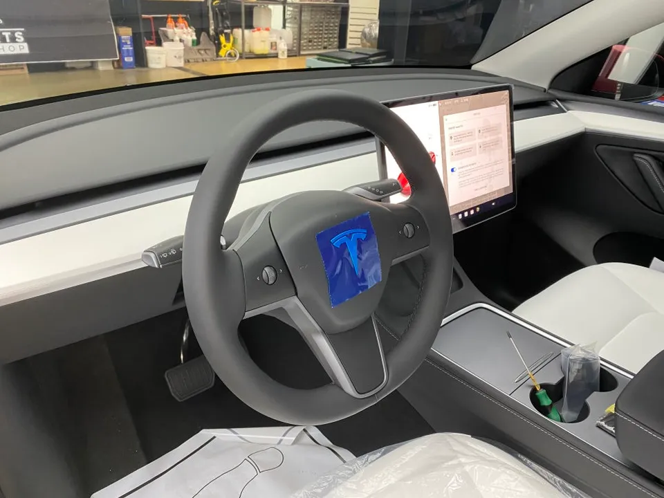 Tesla Y Custom Steering Wheel Upgrade Review photo 2