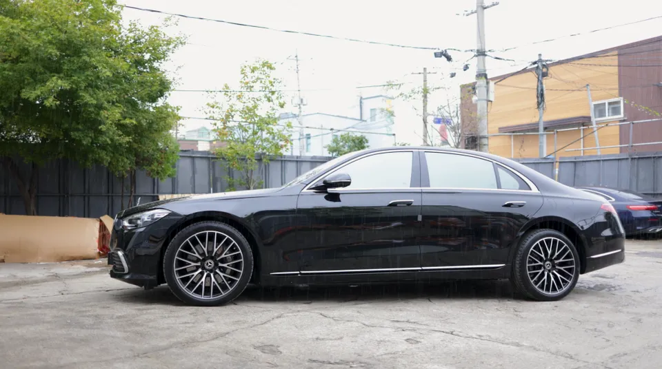 Mercedes-Benz S580 W223 interior customization review