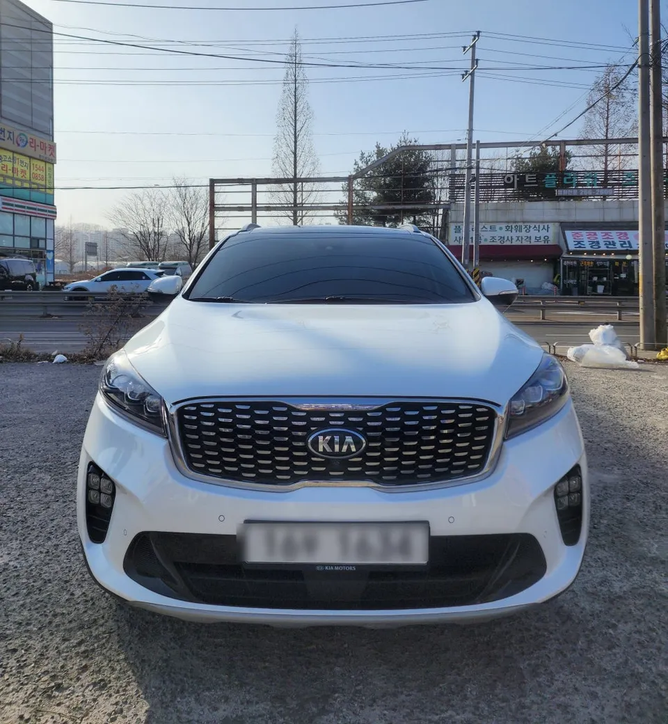 Kia Sorento PPF施工事例|費用目安と仕上がり 施工写真 1-2