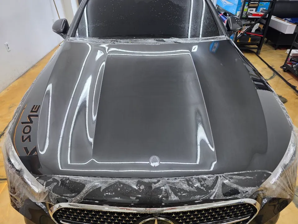 メルセデス・ベンツ Eクラス W213 PPF施工事例|費用目安・仕上がり 施工写真 3-1