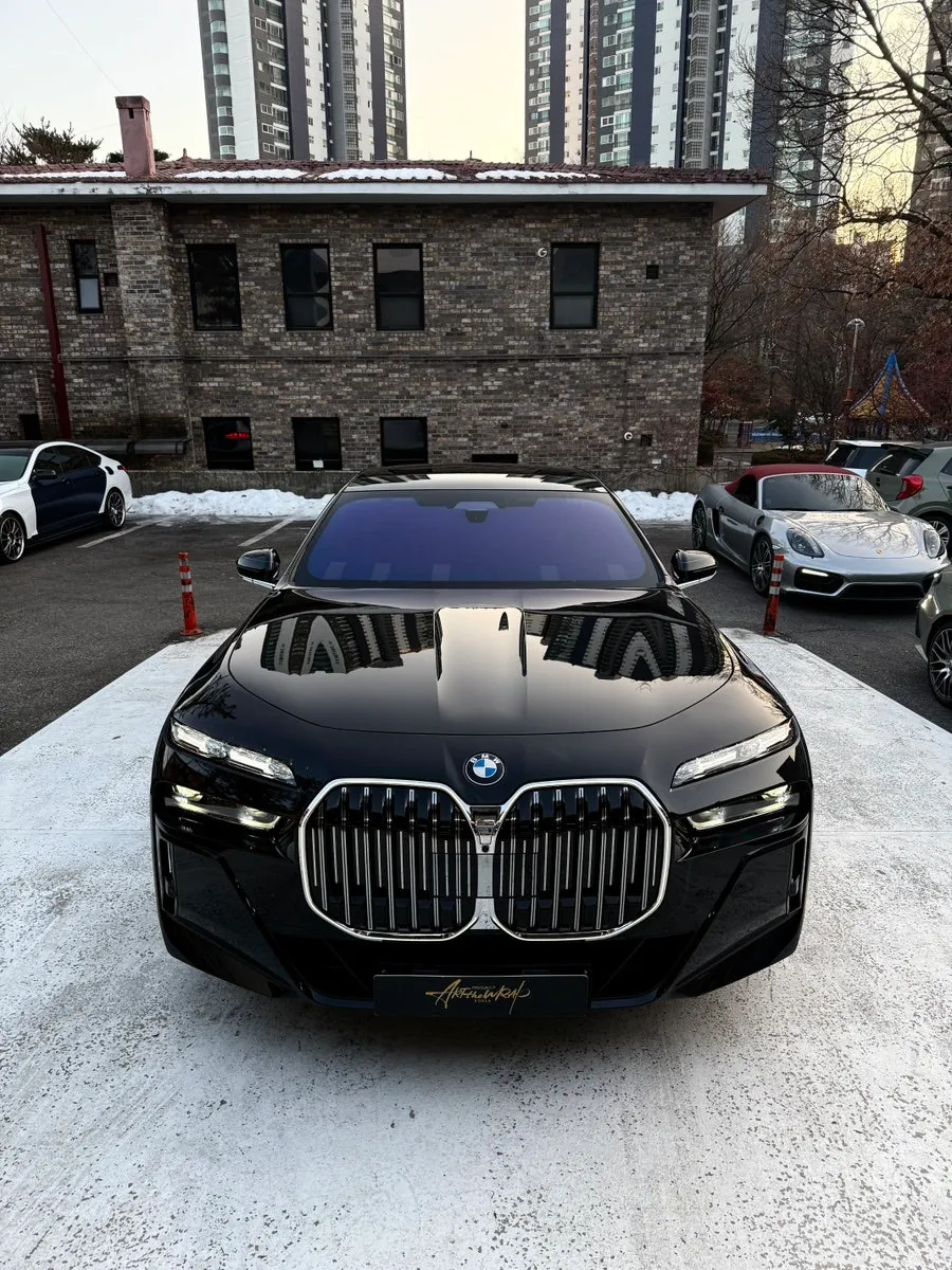 BMW 7 SeriesのPPF施工事例|費用目安と仕上がり 施工写真 2-2