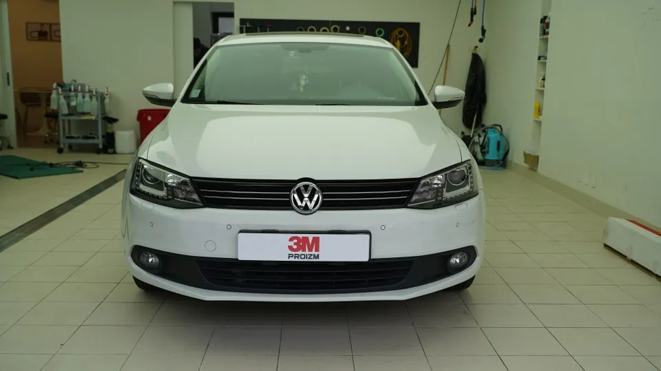 Volkswagen Jetta Window Tinting Review: Expert Installation Matte photo 3