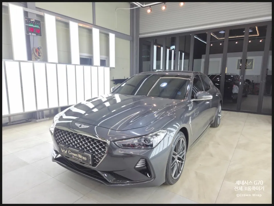 Genesis G70 PPF施工事例｜費用目安と仕上がり 施工写真 1-2