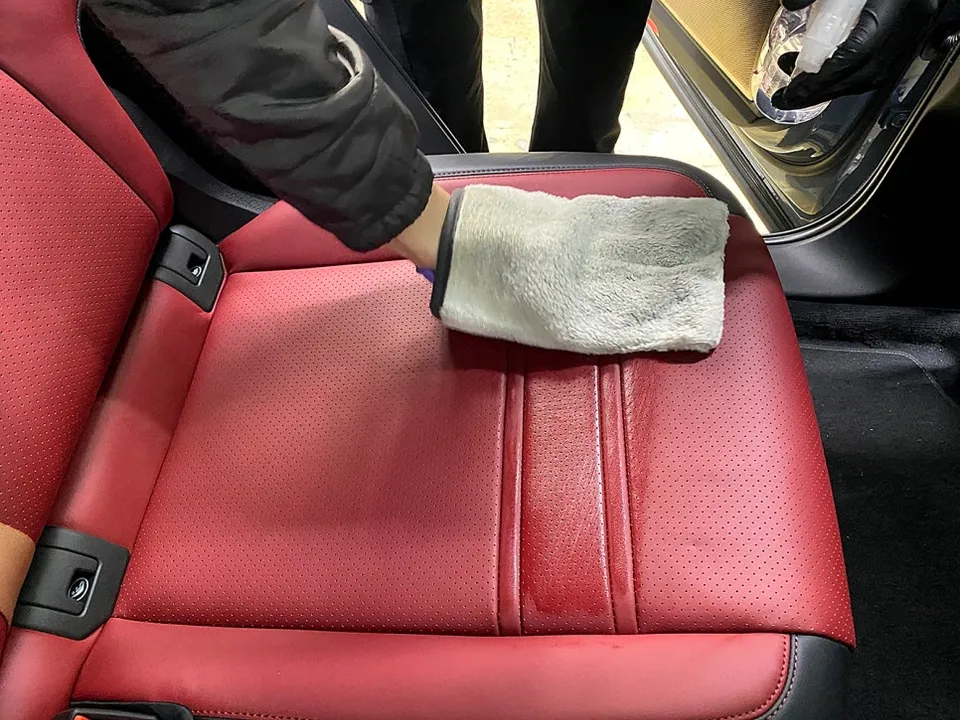Porsche Cayenne seat ventilation - Porsche Cayenne Seat Climate Upgrade Review photo 5