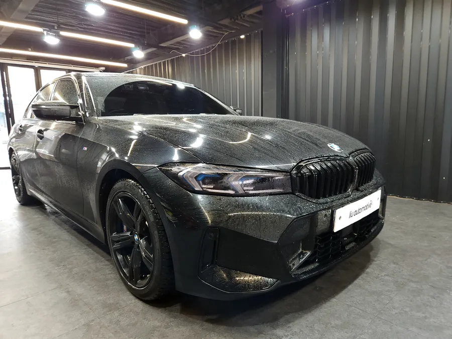 BMW 3 Series ambient lighting - BMW G20 3 Series Ambient Lighting Review — Enhanced Interior Mood photo 4