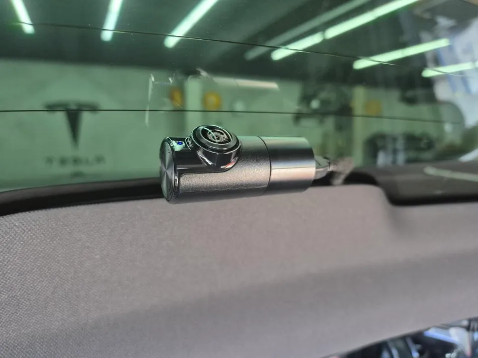 Tesla Model Y dash cam - Tesla Model Y Dash Cam Installation Review photo 4