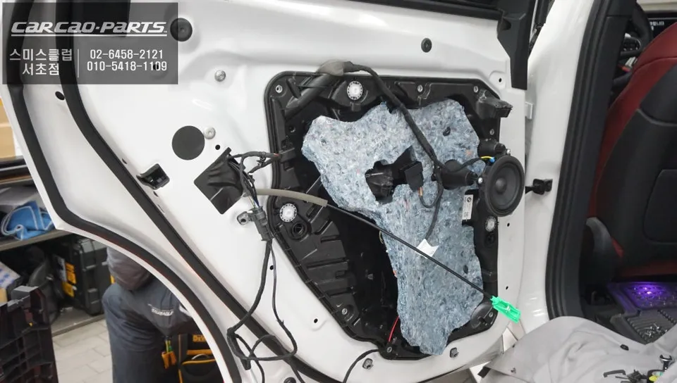 BMW X6 oem options - BMW X6 Ghost Door & Soft Close Review photo 7