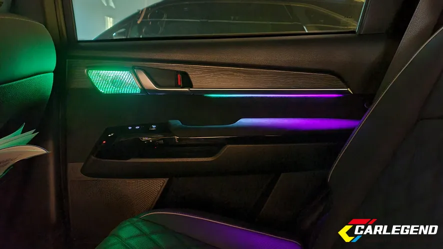 Kia Mohave The Master ambient lighting - Kia Mohave Ambient Lighting Review: Custom LED Mood Lighting photo 3