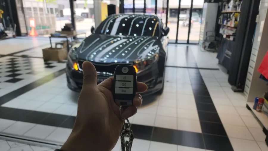 Kia K5のPPF施工事例|費用目安と仕上がり 施工写真 1-3