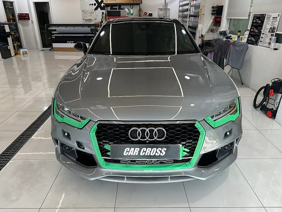 Audi A7のカーラッピング事例|費用目安・仕上がり 施工写真 1-1