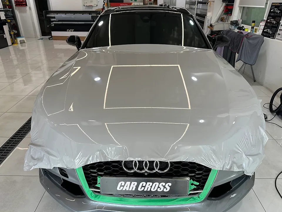 Audi A7のカーラッピング事例|費用目安・仕上がり 施工写真 2-2
